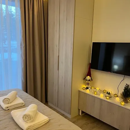 Woodland B65 Hill Apartment *