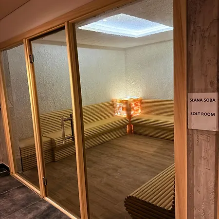 Woodland B65 Hill Apartament Kopaonik